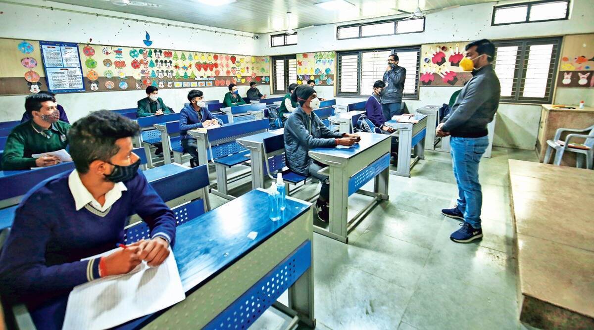 Two-Thirds Of Delhi Government Schools Not Teaching Science In Class 11, 12: RTI | Campusvarta
