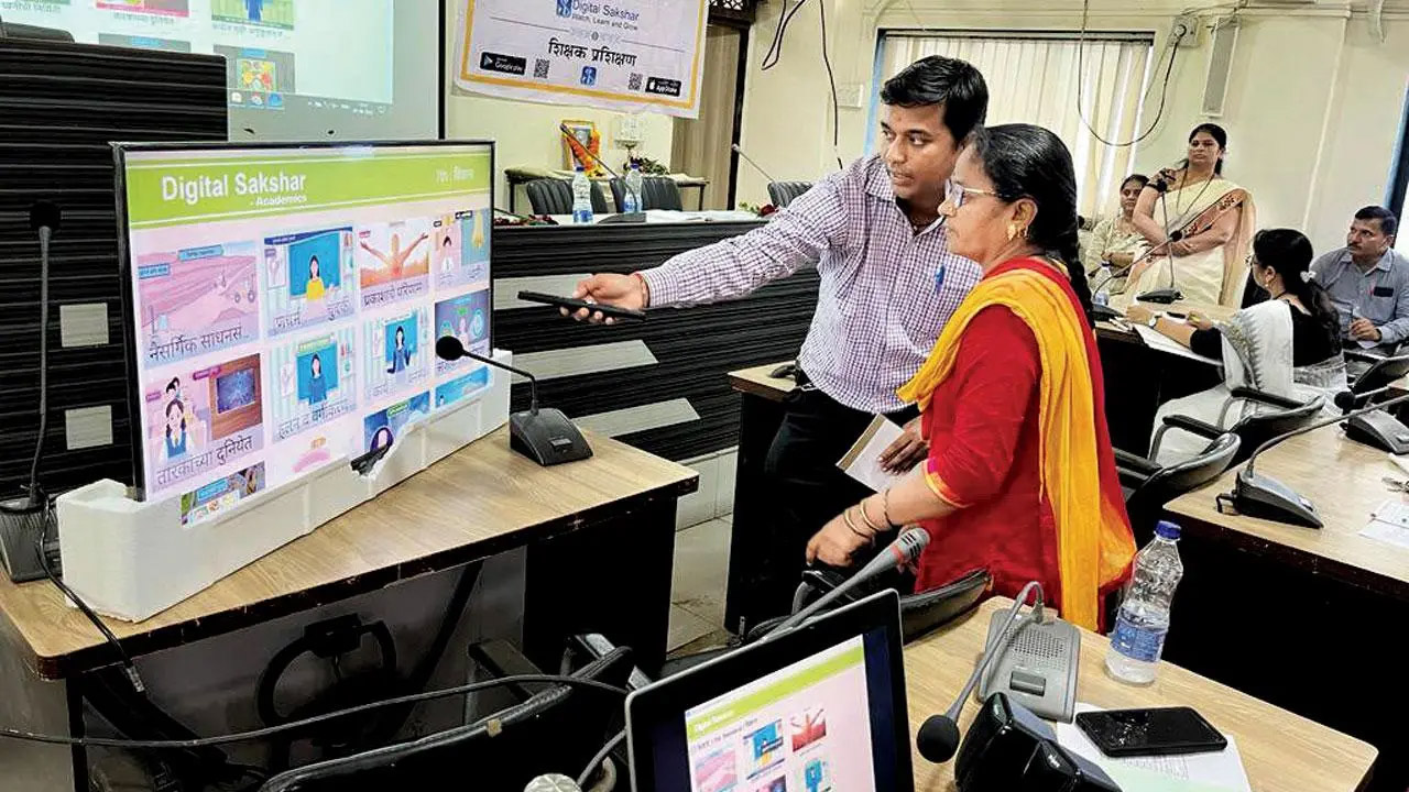 Majhi e-Shala Initiative launched to make rural schools digitally literate | Campusvarta