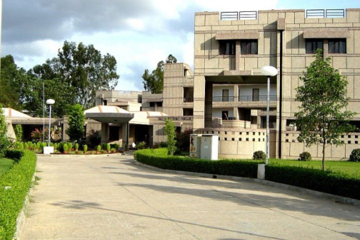 Indian Institute of Technology Kanpur