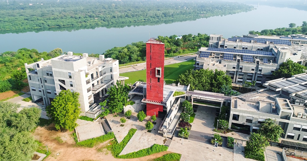 IIT Gandhinagar crosses Rs 100 crore milestone in philanthropic fund receipts since its inception | Campusvarta