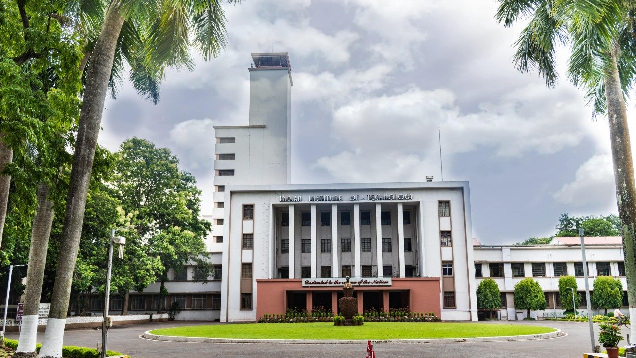 AIIMS to collaborate with IITs, IIMs to make learning more accessible | Campusvarta
