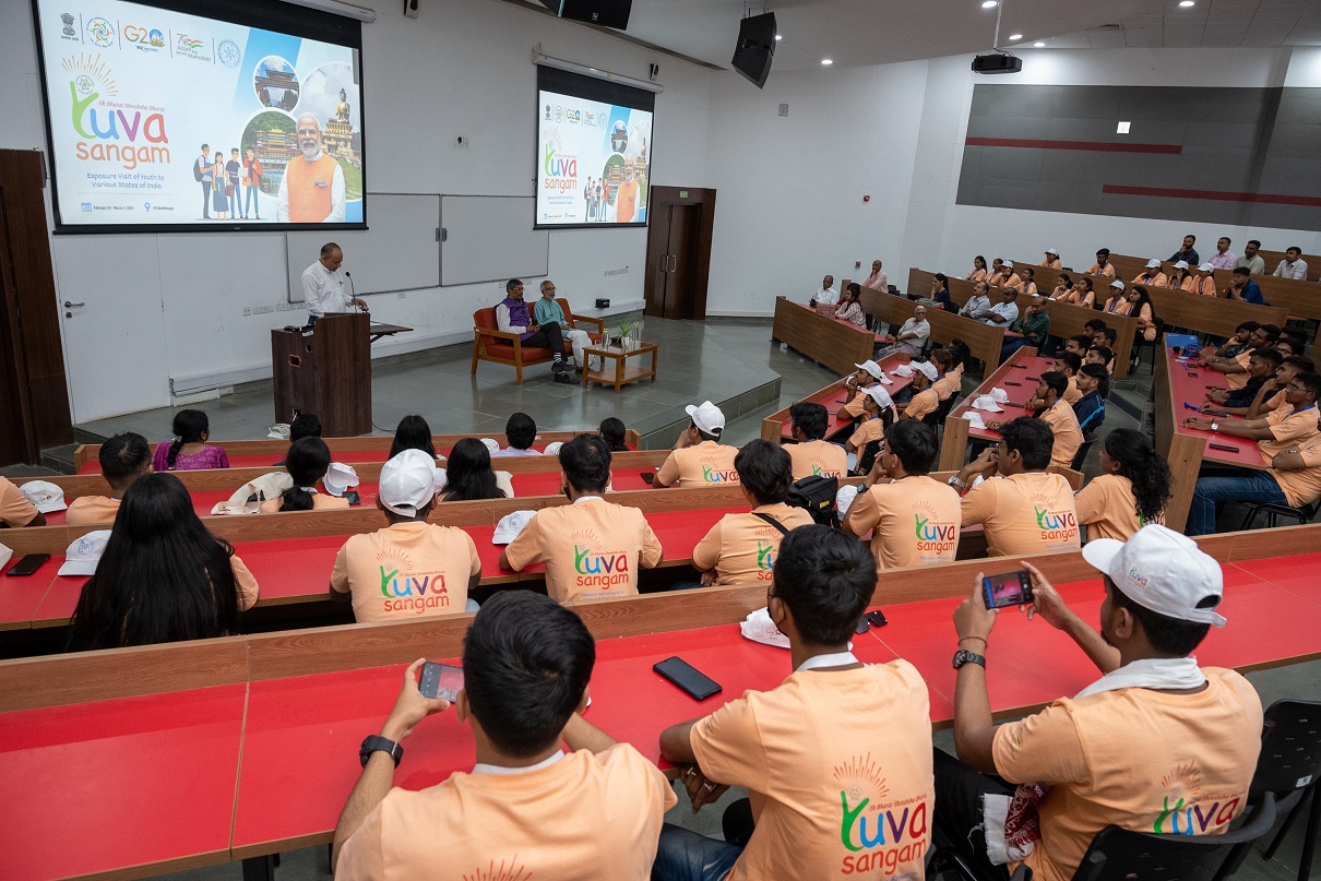 IIT Gandhinagar kick-starts ‘Yuva Sangam’ to provide exposure visits to youngsters from Assam and Gujarat | Campusvarta