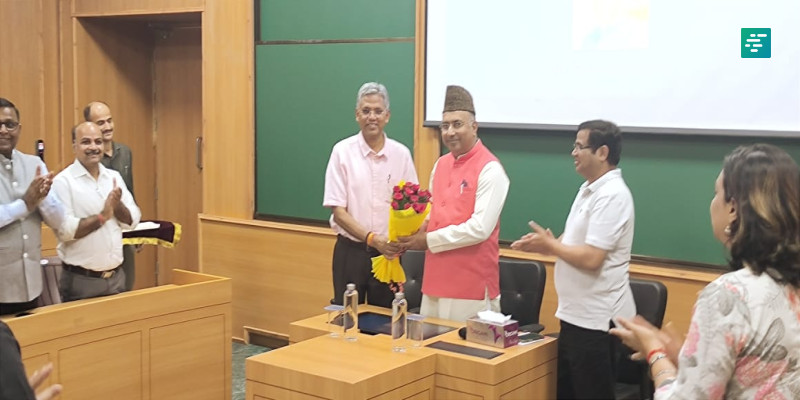 Shri Gulam Ali Khatana Ji, Member of Parliament, Rajya Sabha interacts with IIM Jammu fraternity | Campusvarta