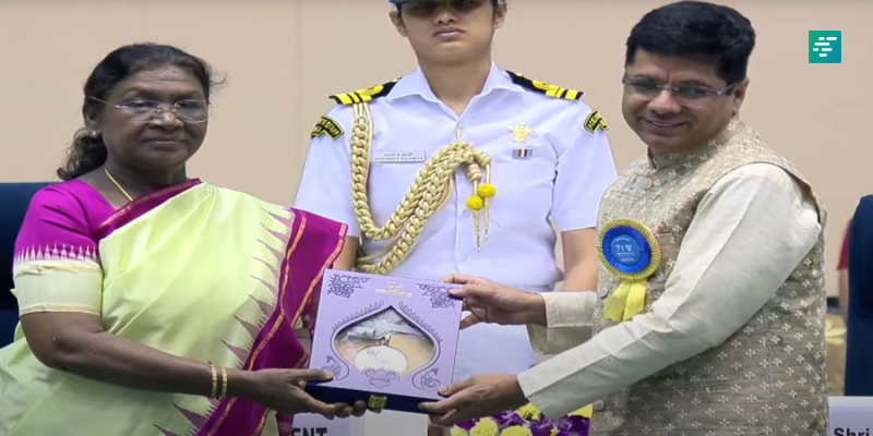 IIMA Faculty Member Prof. Rajesh Chandwani Felicitated by Hon’ble President of India at the 71st National Film Awards