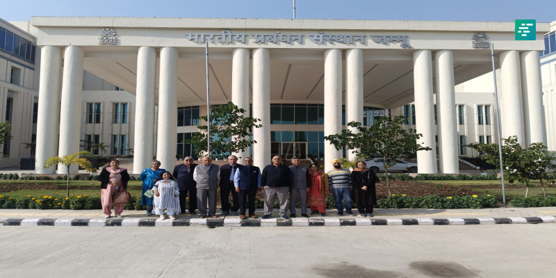 IIM Jammu Welcomes CSIR-IIIM Pensioners’ Welfare Association for a Guided Campus Tour